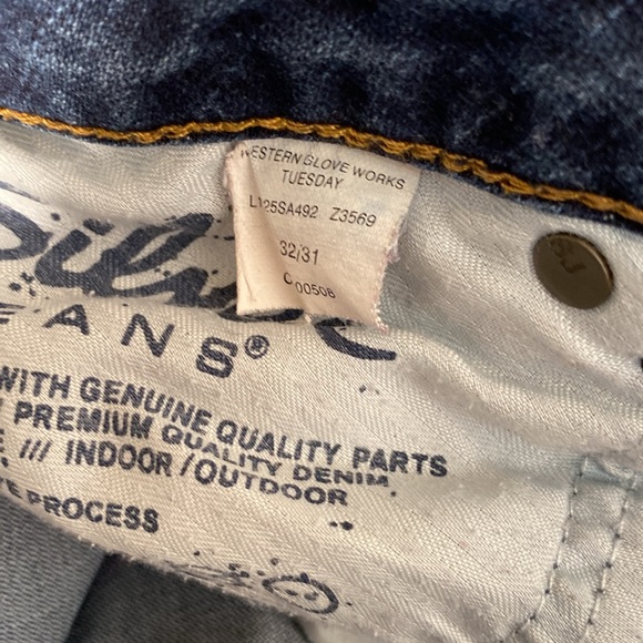 Silver - Tuesday Ladies jeans. Size 32/28 - Picture 7 of 11